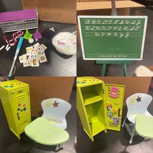 Bundle of miscellaneous American Girl school, Pet, and clothing